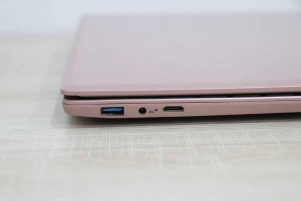 15.6-inch flip screen laptop - Image 6